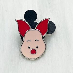 🔮 5/$25 Disney Winnie The‎ Pooh Piglet Pin